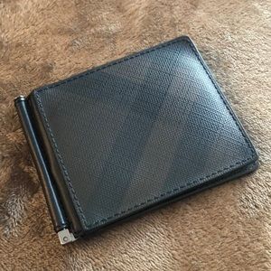 Burberry wallet